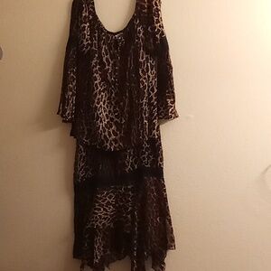 NEW PHOOL Leopard 2 Piece Top Round Neck & Maxi skirt Size M Black-Brown B28 X P